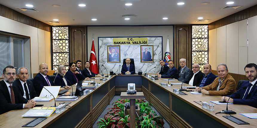 Sakarya Valimiz Sn. Yaşar KARADENİZ`in katılımıyla Müteşebbis Heyet toplantısı gerçekleştirildi.
